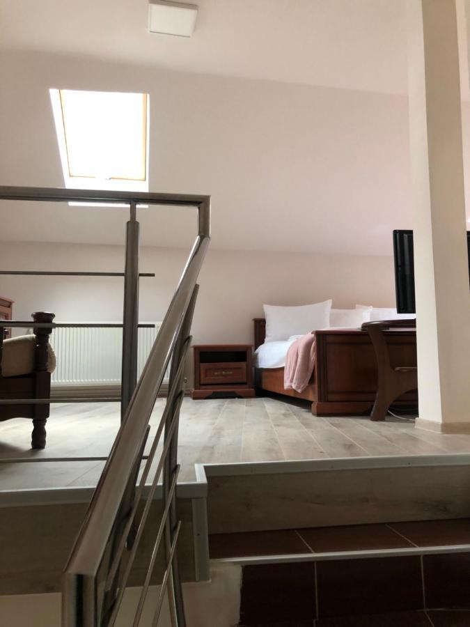 Pietrele Lui Solomon Hotel Brassó Kültér fotó